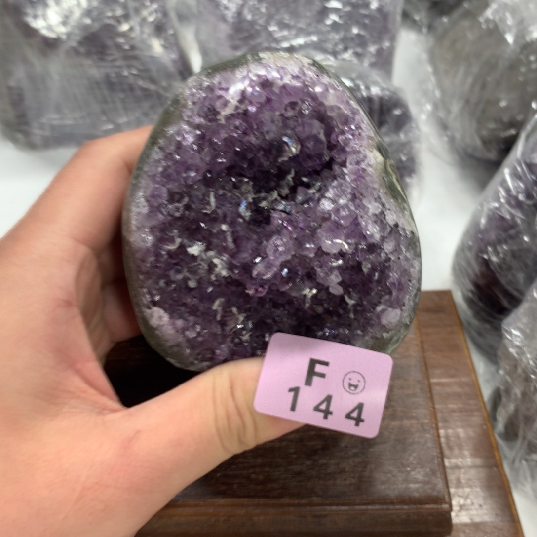 水晶大型摆件（非配饰）未镶嵌