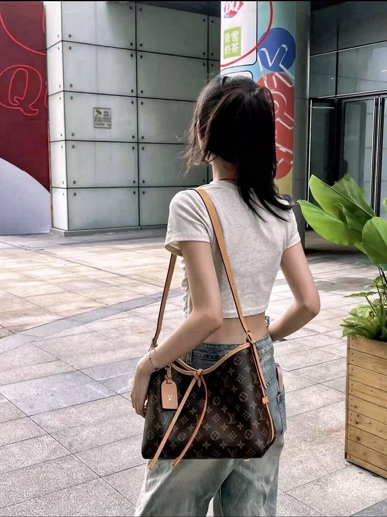 99新 LouisVuitton/路易威登 24年芯片款小号CARRYALL女士单肩包
