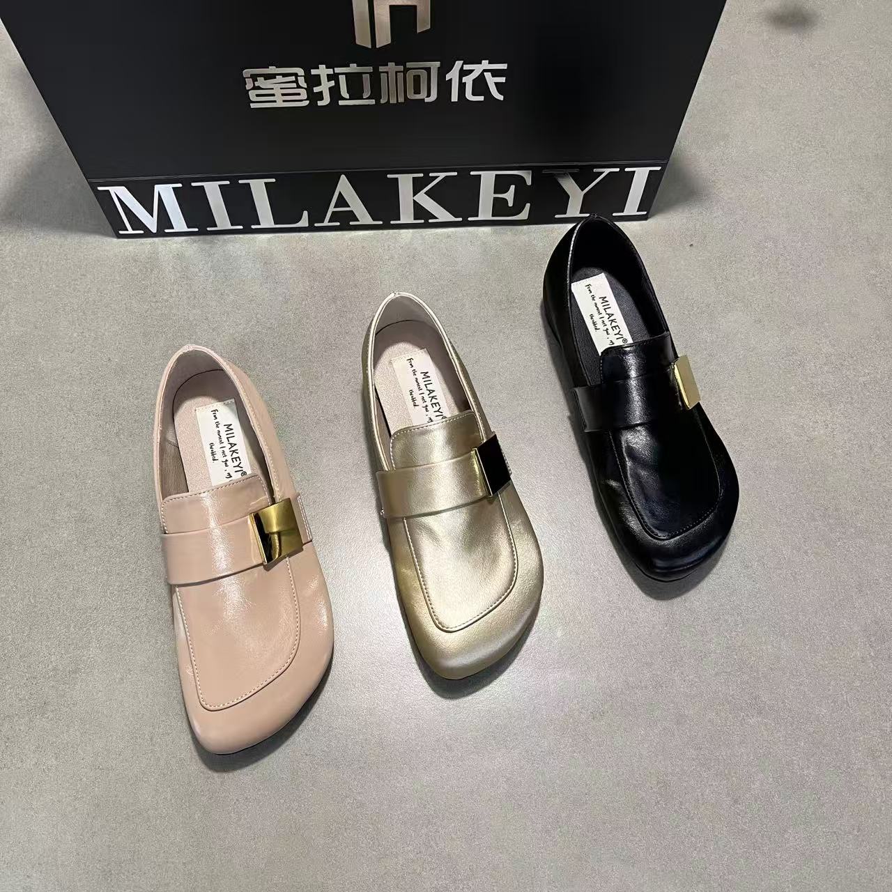 2026年春季新款内增高3CM时尚气质百搭金属扣设计日常芒果头单鞋