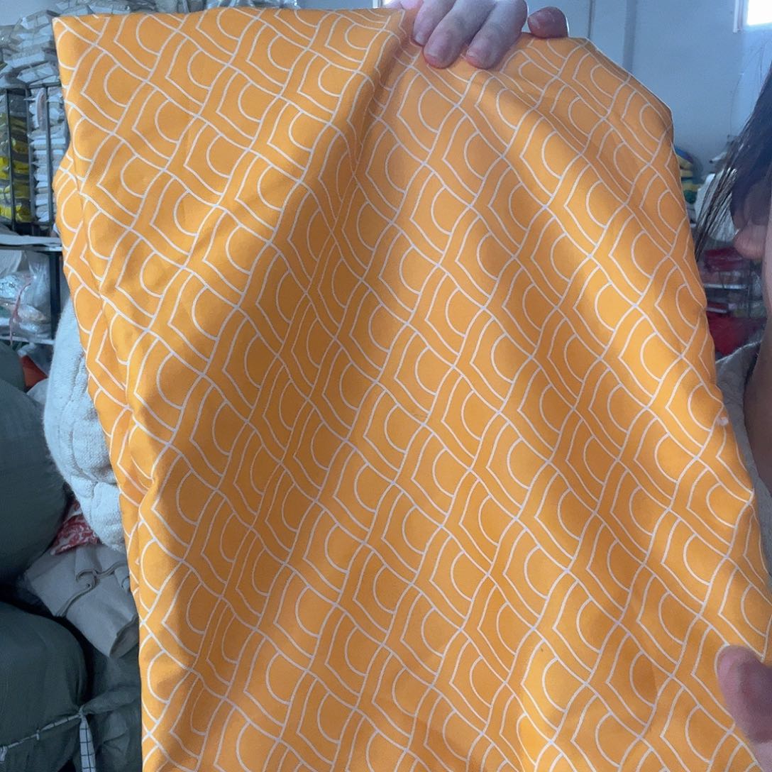 棉棉橘色被罩150/200贡缎