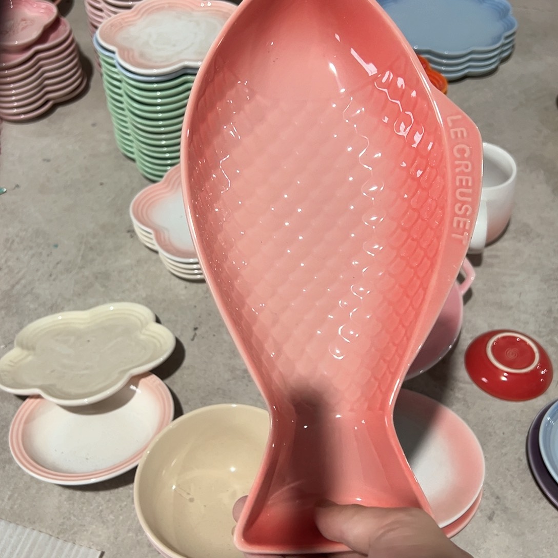 陶瓷 大鱼 深粉色色色