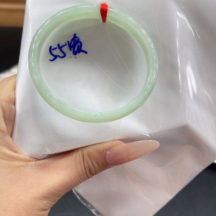 未镶嵌手镯翡翠翡翠