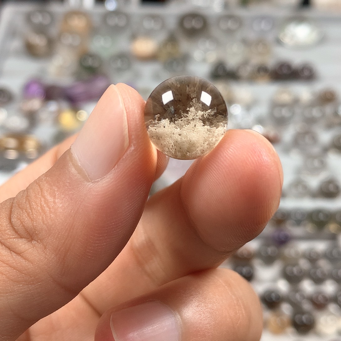 未镶嵌吊坠(不含链)水晶?****⋆