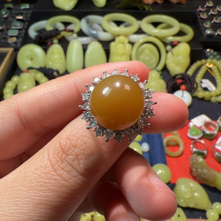 和田玉（糖玉）颈饰银S925镶嵌