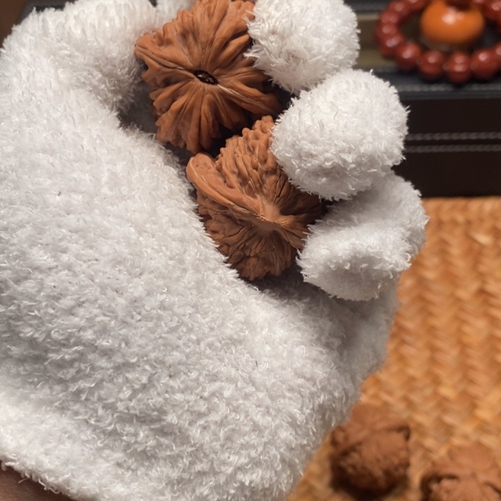 A***u39 尺寸四座楼狮子头核桃