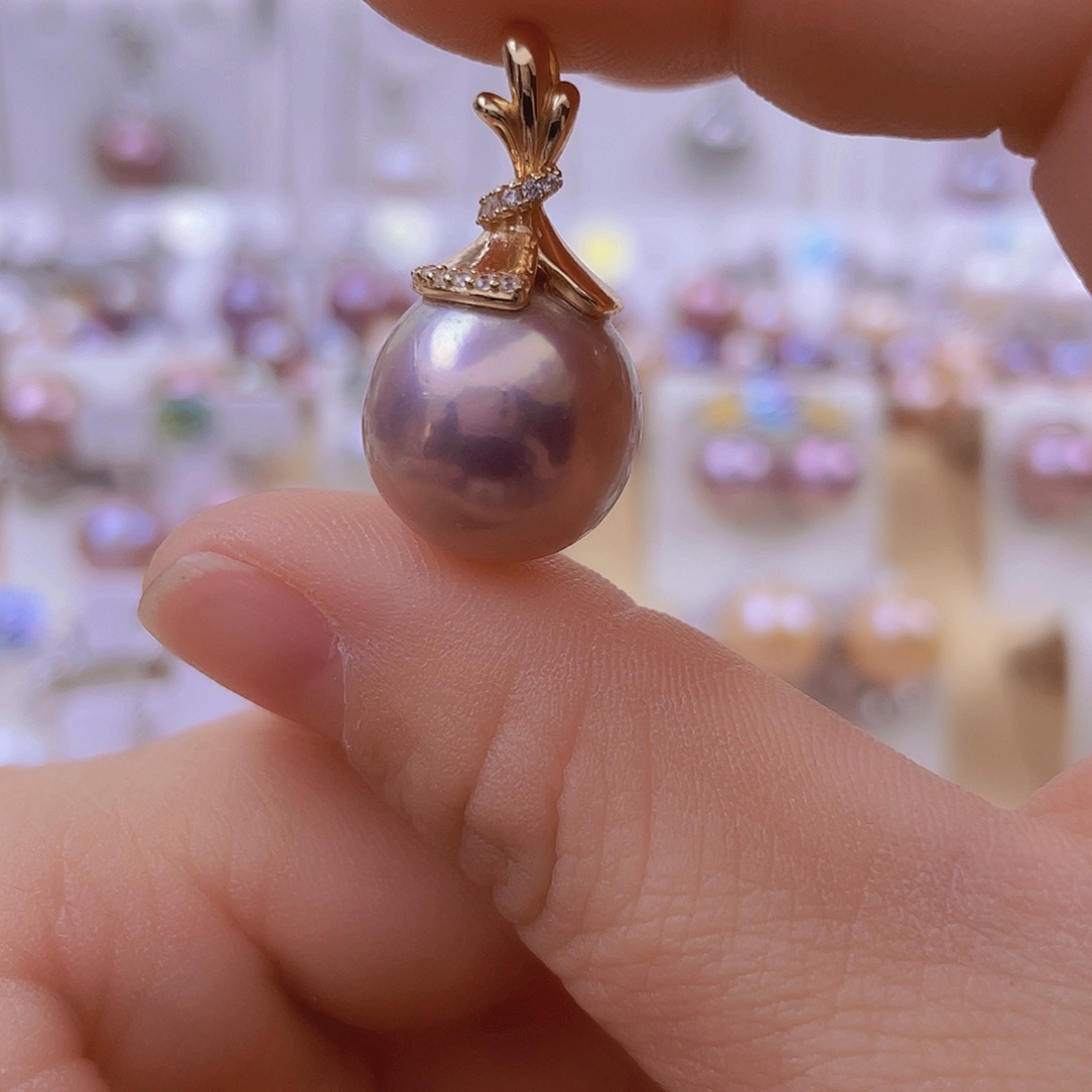 银S925镶嵌吊坠(赠链)淡水珍珠