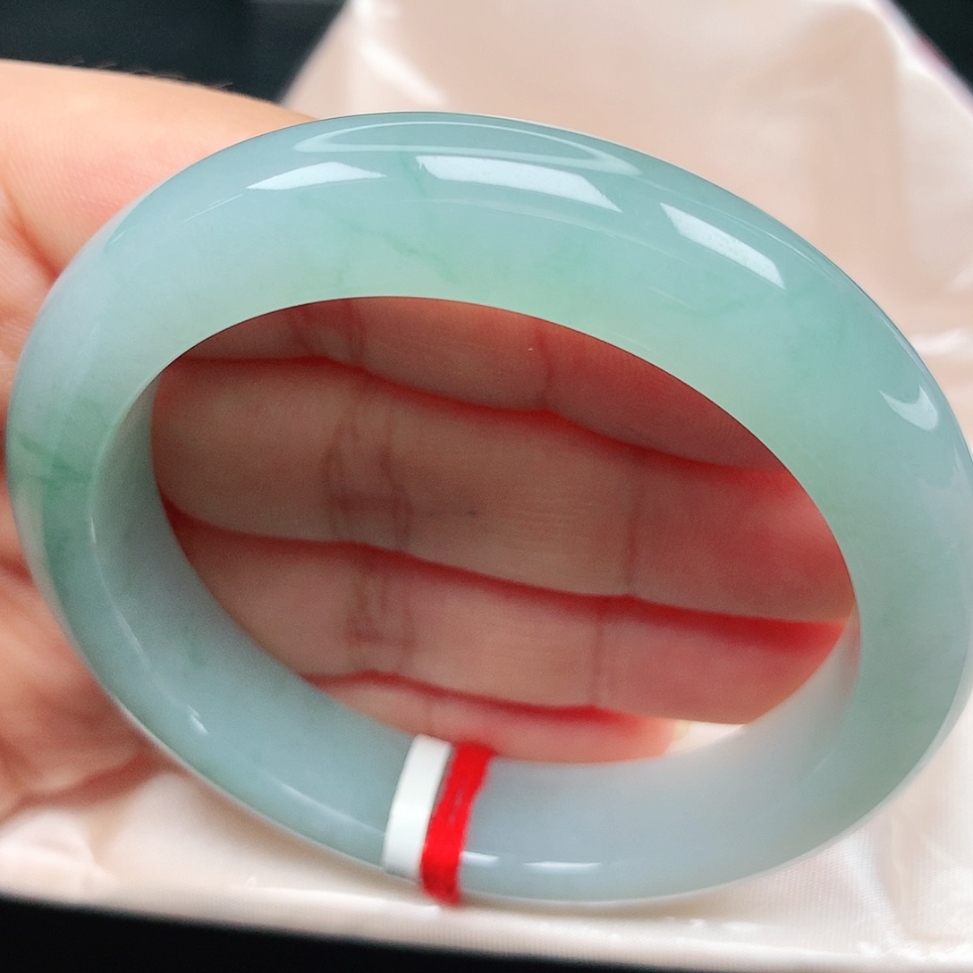 未镶嵌手镯翡翠20冰胶蓝细腻