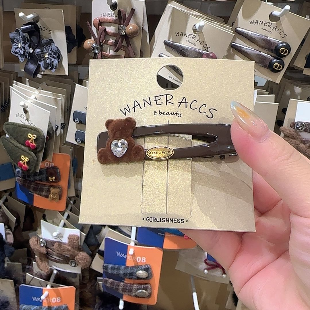 皮质非金属小熊压夹