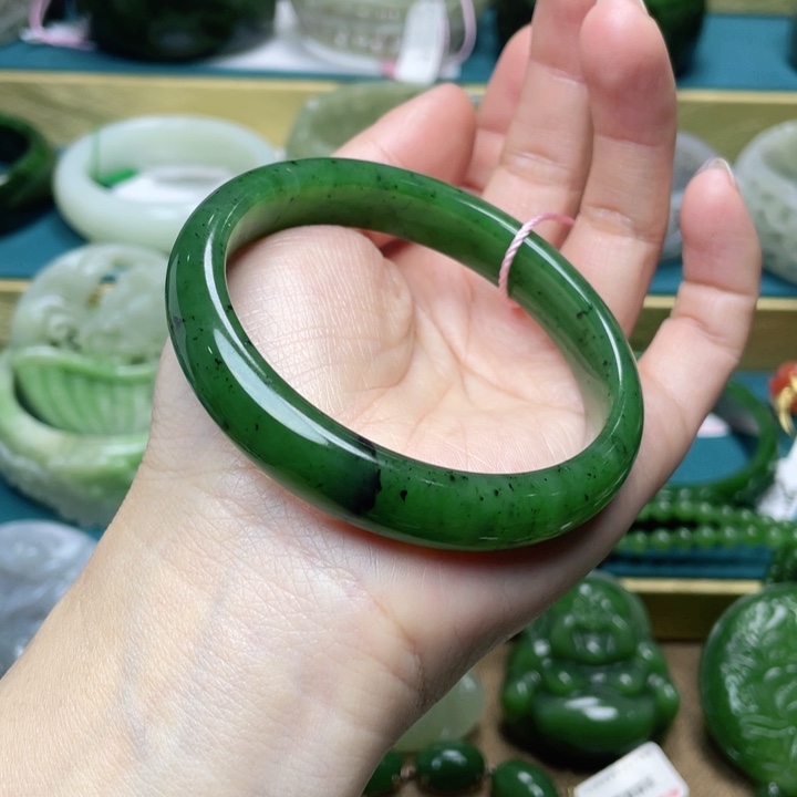 和田玉手镯58圈口 编号52未镶嵌