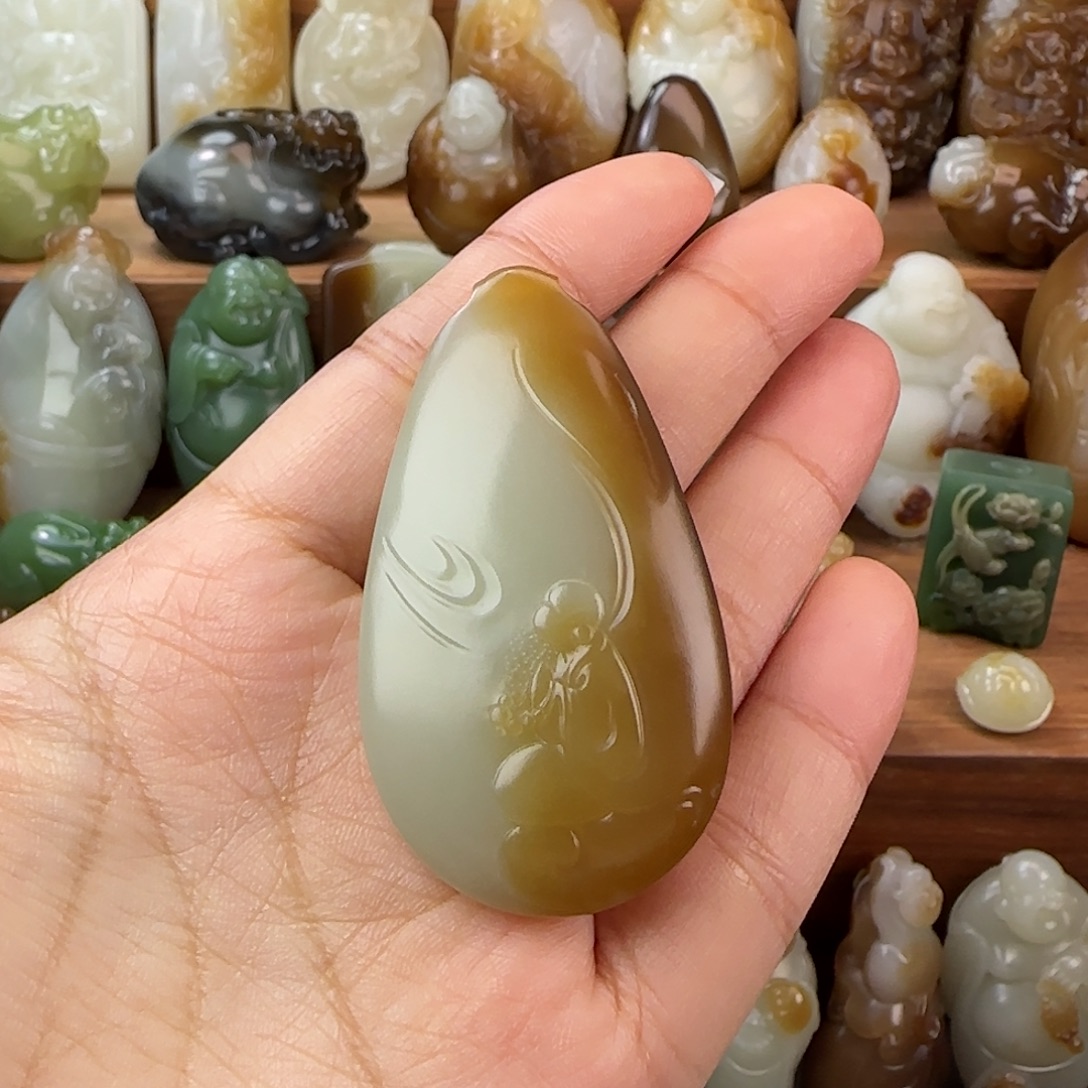 如***水定制和田玉未镶嵌和田玉