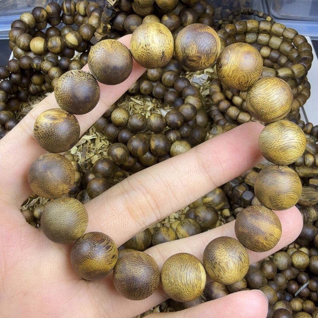 沉香沉香碎屑逸*卡1.4mm，14克➕