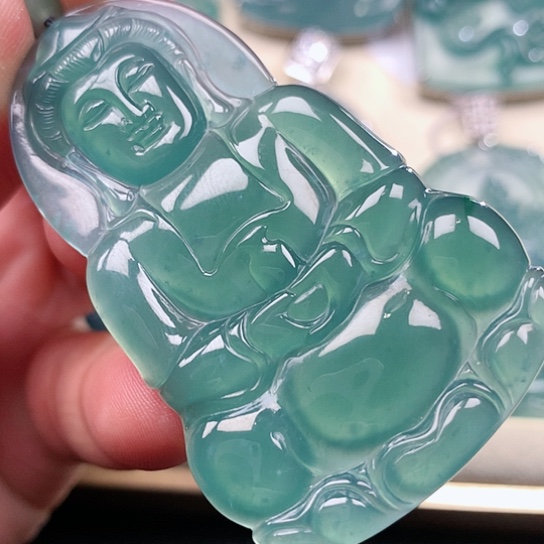 【闪购商品】翡翠颈饰未镶嵌天然翡翠