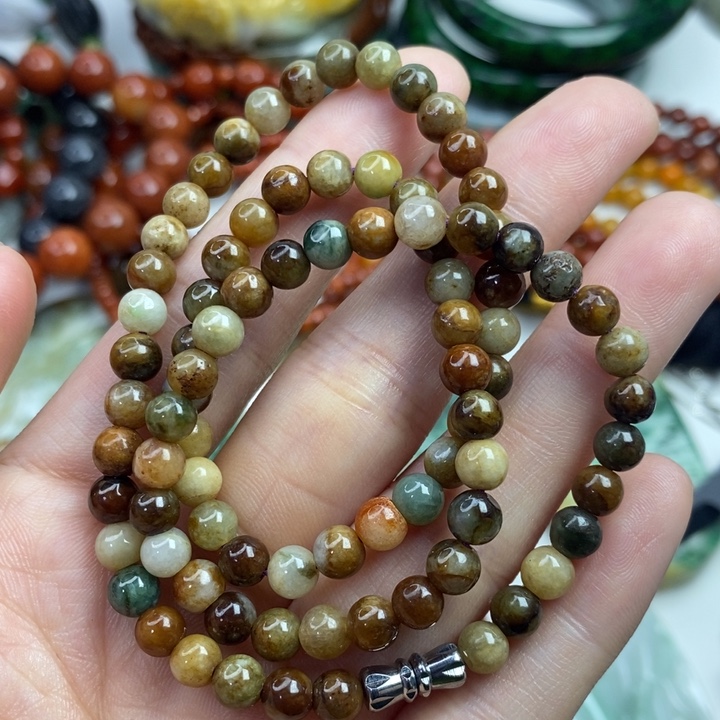 颈饰未镶嵌翡翠小*