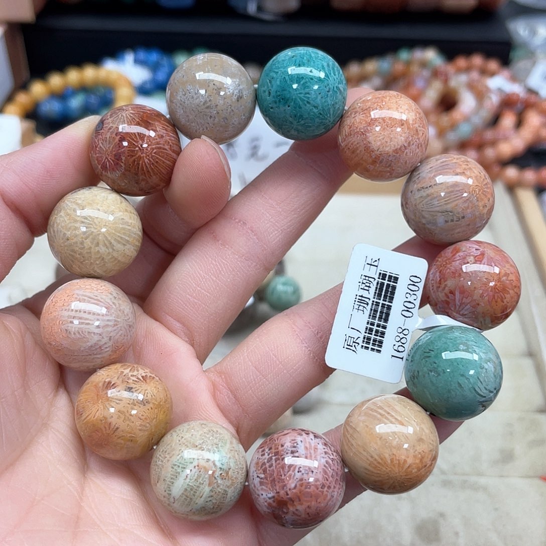 硅化珊瑚（珊瑚玉）手串未镶嵌西***乐498