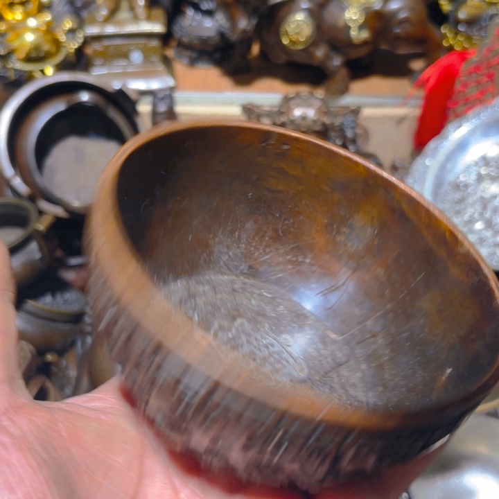 铜的。全清了。一件不留！不磨叽