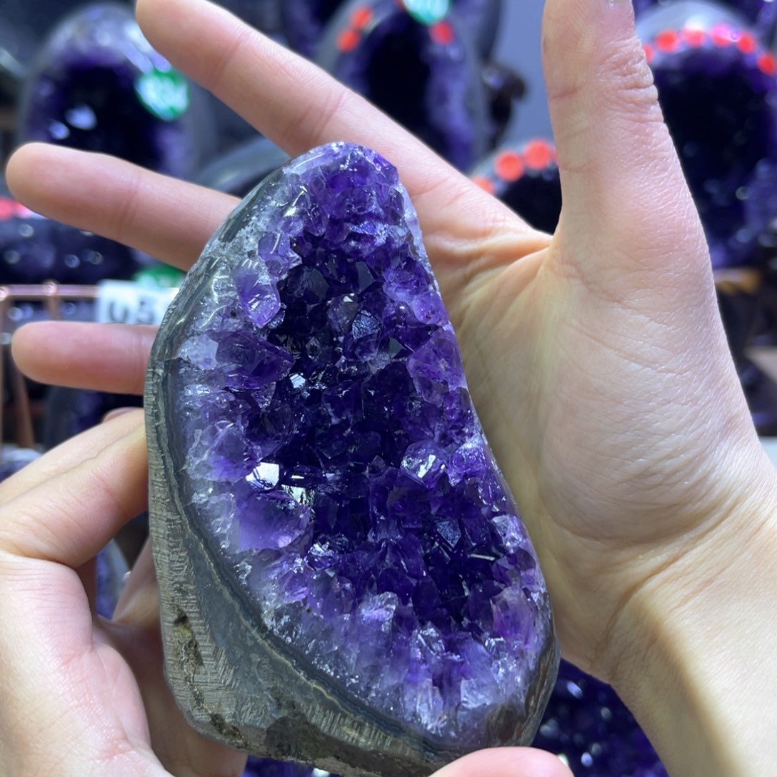 紫晶摆件未镶嵌紫水晶