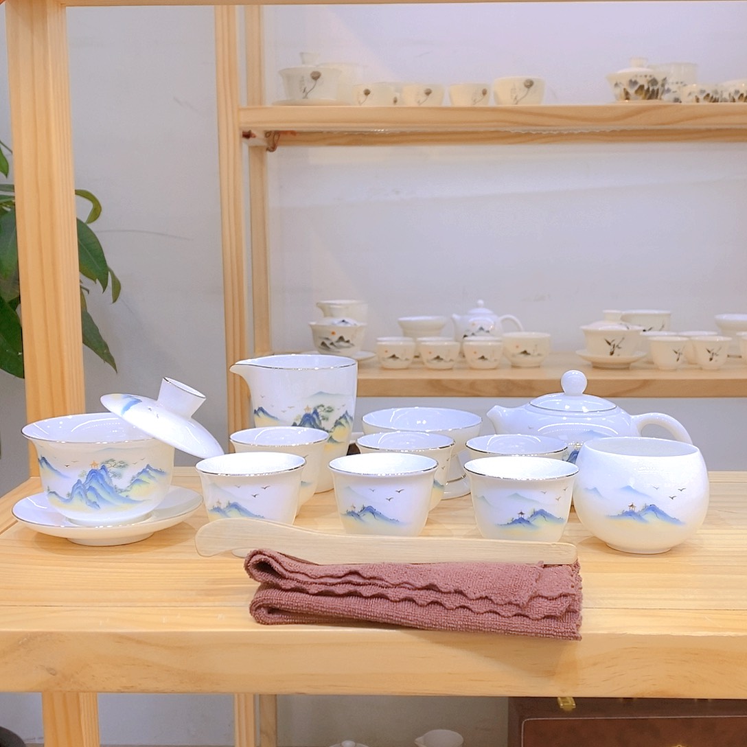 羊脂玉瓷茶具套装