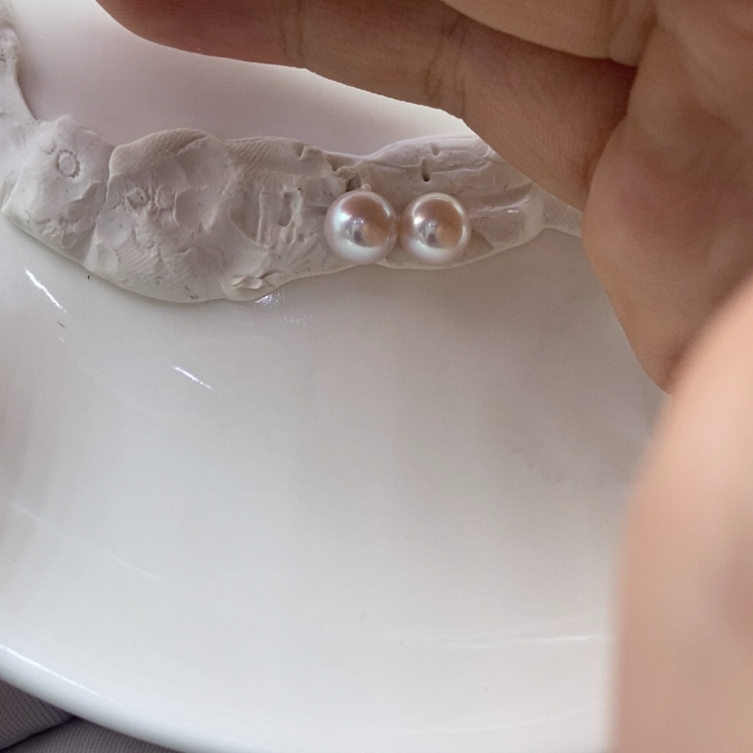 霖***铺银S925镶嵌淡水珍珠耳饰7-8无核