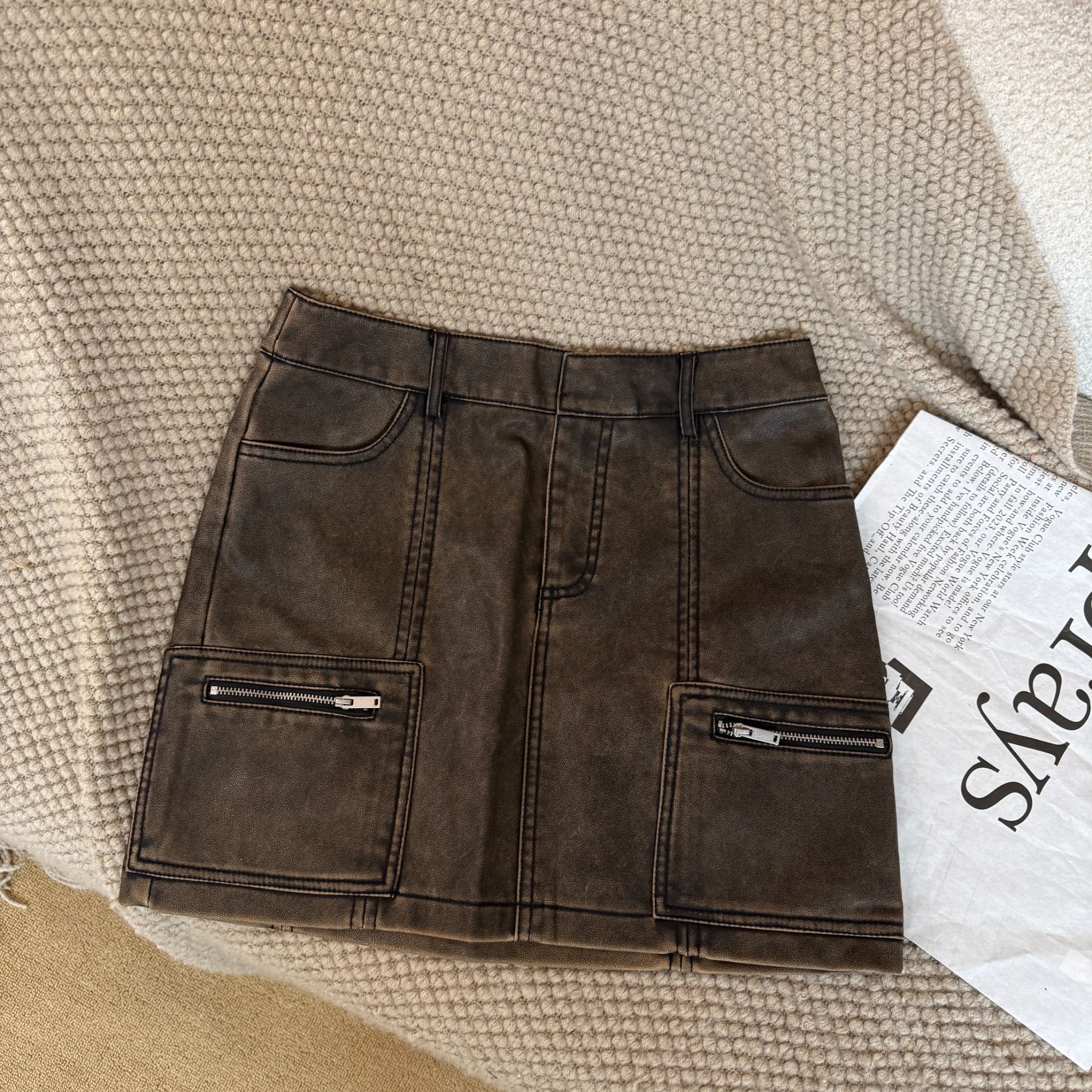 半身裙皮裙裙子pu时尚显瘦短裙常规百搭设计感短裙ins