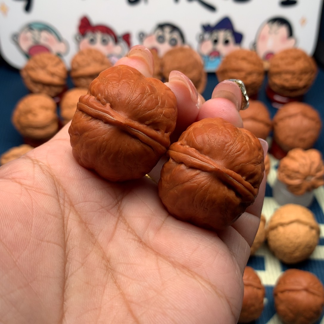文玩核桃把件水晶蟾