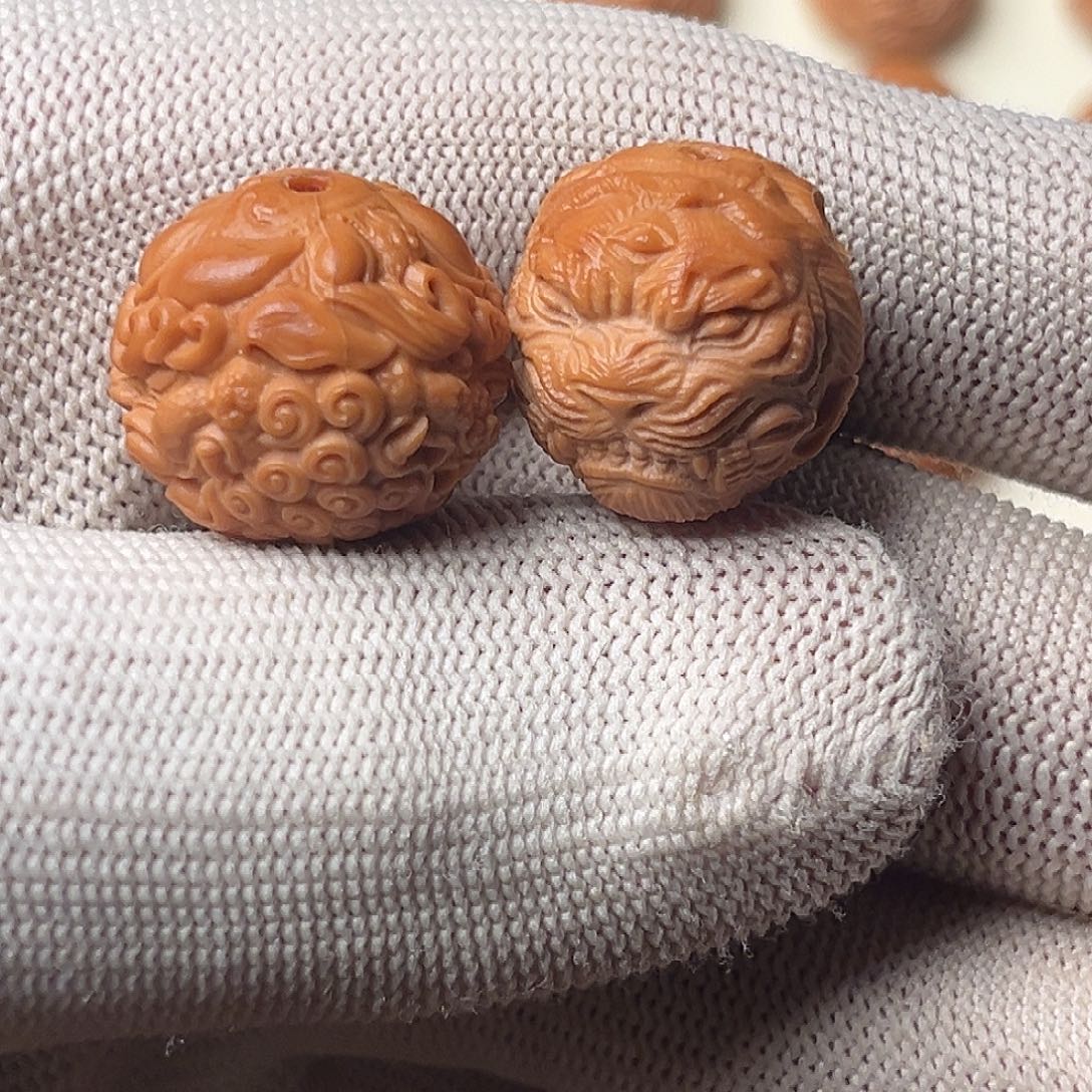 吊坠猴头核桃老虎双面醒狮精工