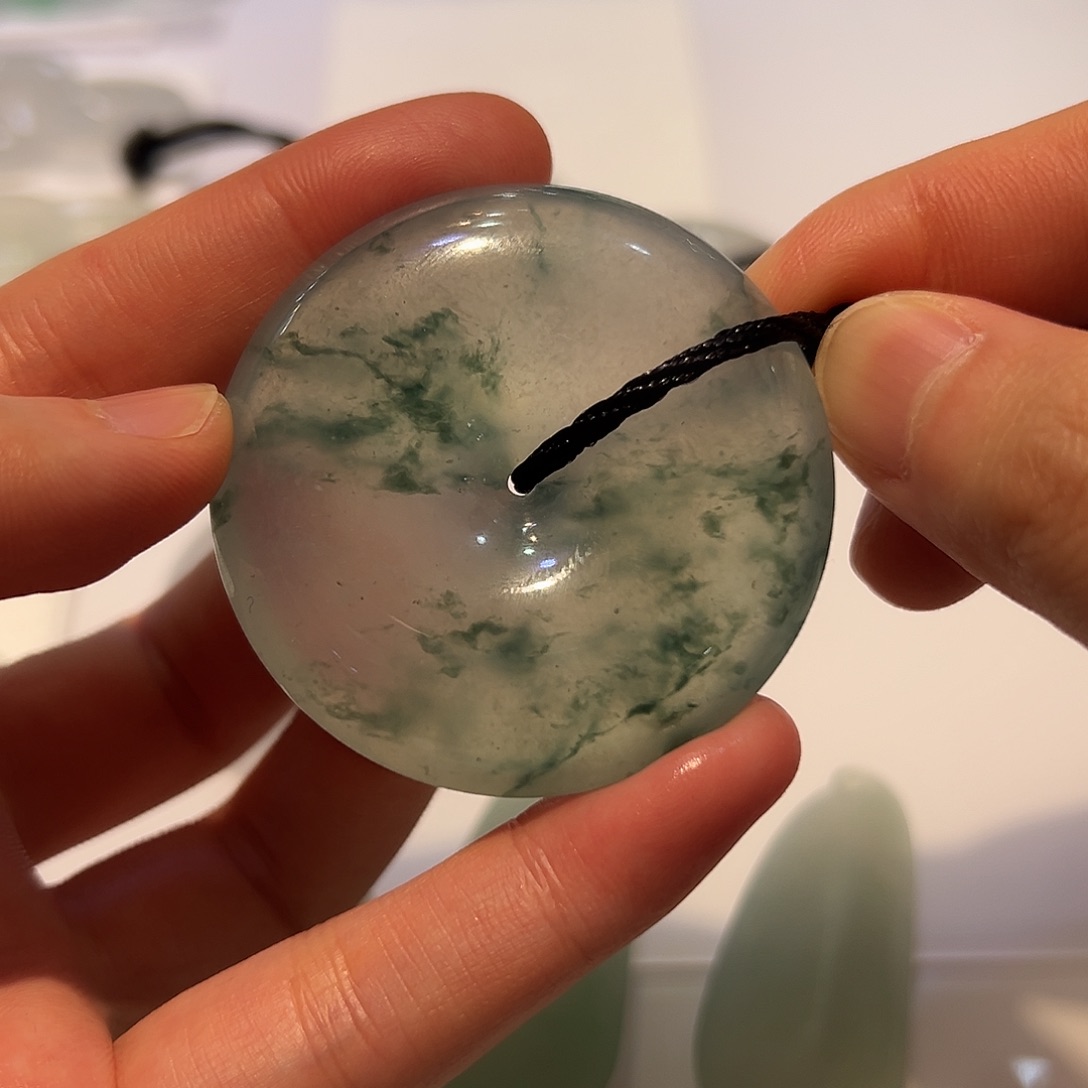 未镶嵌定制翡翠挂件