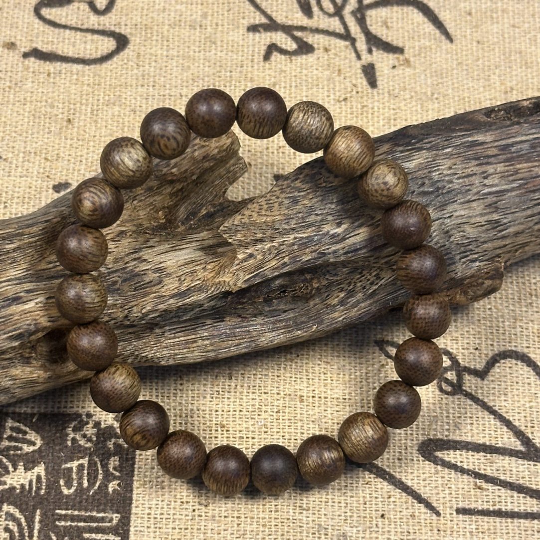 沉香绿棋楠单圈手串卡0.8多样性发其一