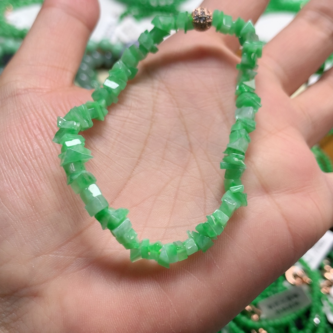 翡翠未镶嵌手链翡翠