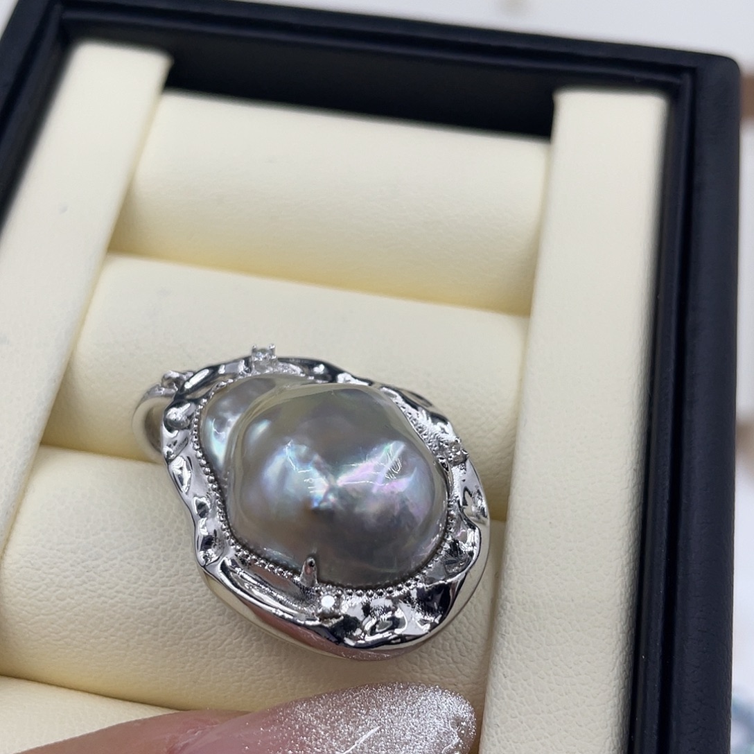 颈饰银S925镶嵌海水珍珠