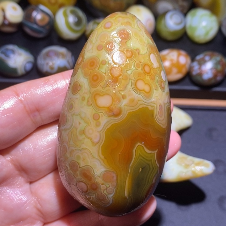 未镶嵌玛瑙/玉髓珠宝半成品14