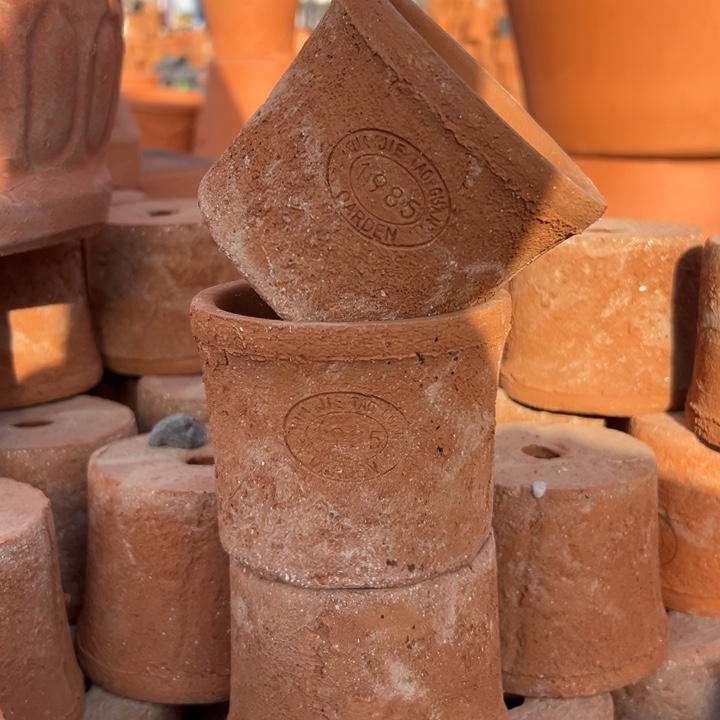 10.5×8 两个泥瓦盆