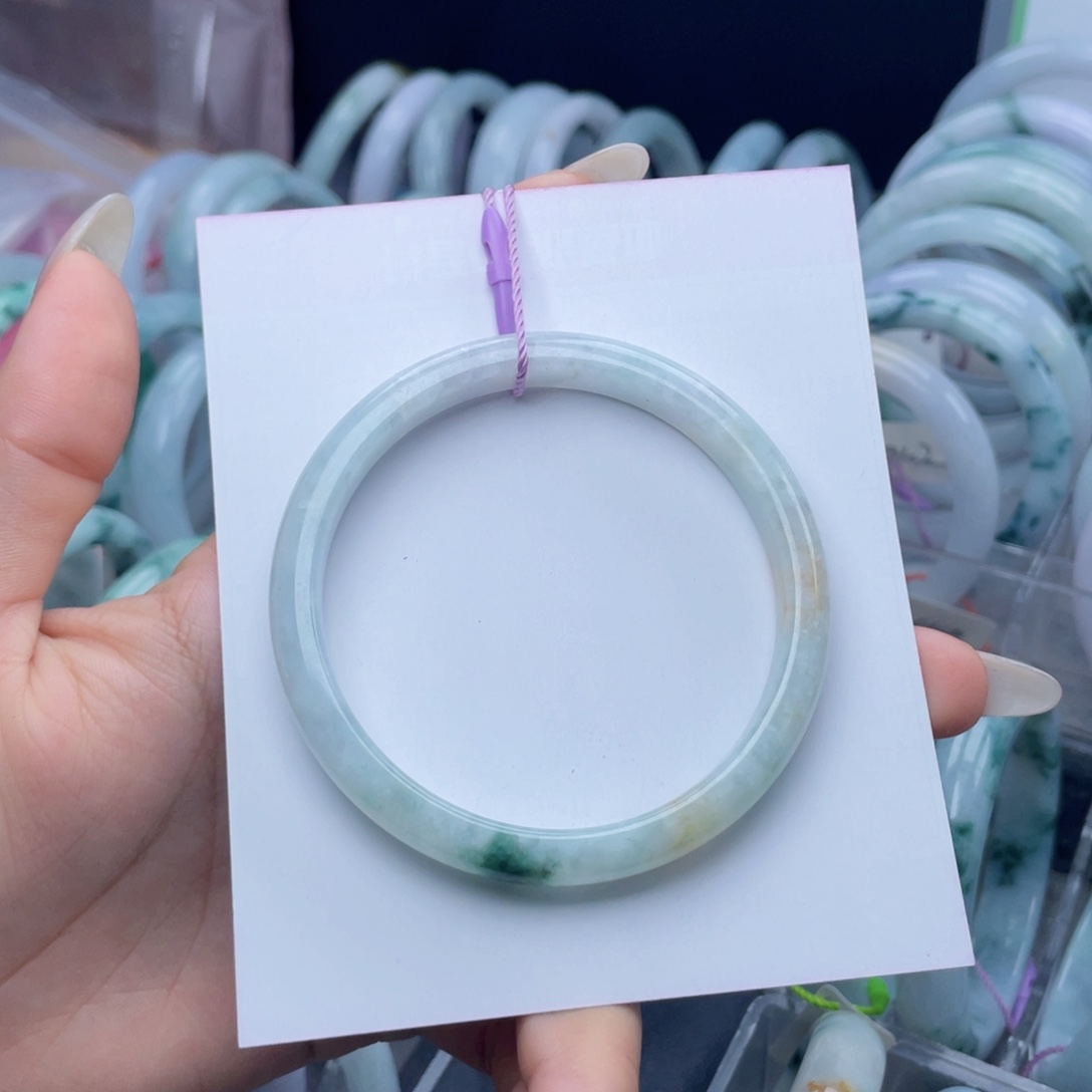 翡翠未镶嵌手镯58.8圈