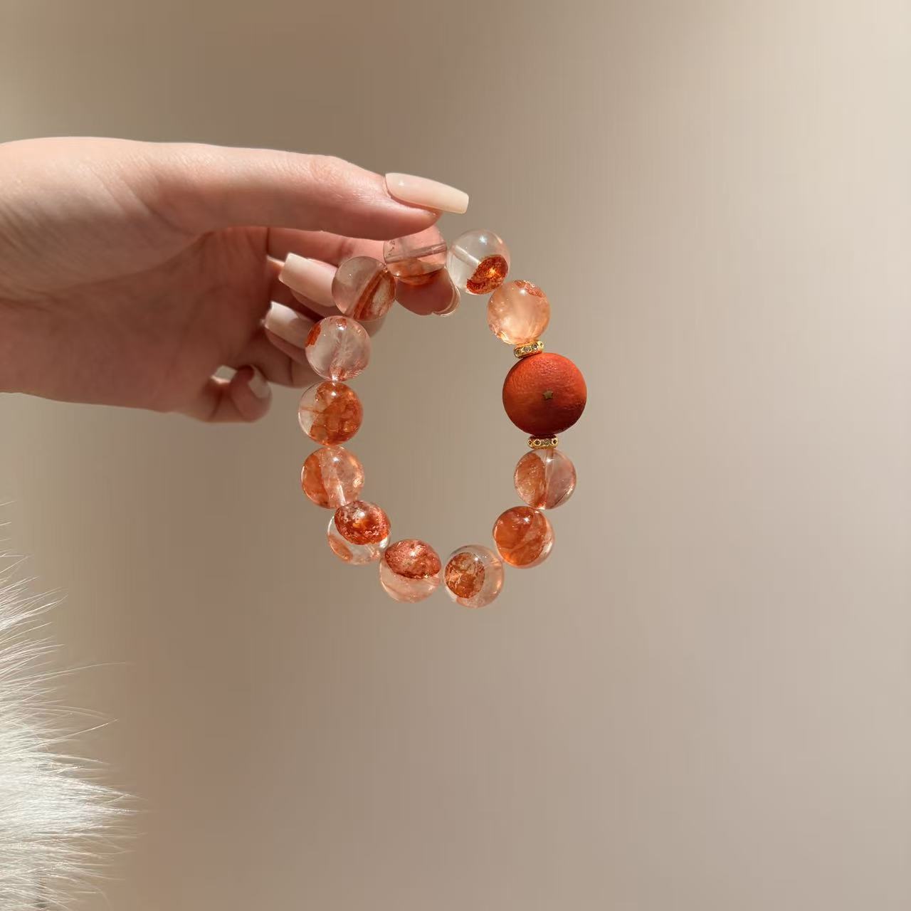 「大橘大利」红胶花水晶手串手链ZE173