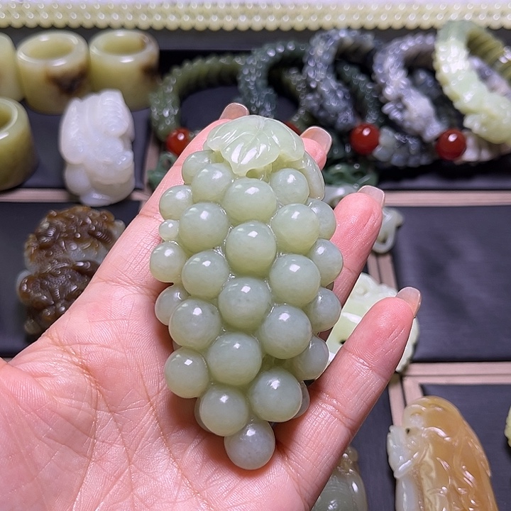 皇***A未镶嵌和田玉挂件