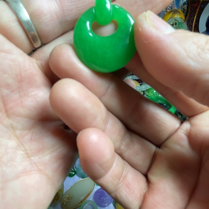 滴血莲花菩提吊坠