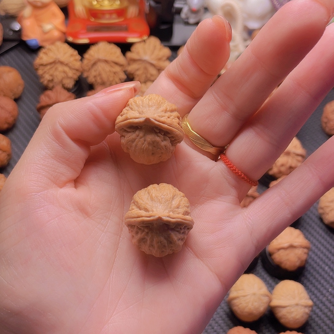 c***l文玩核桃把件文玩核桃