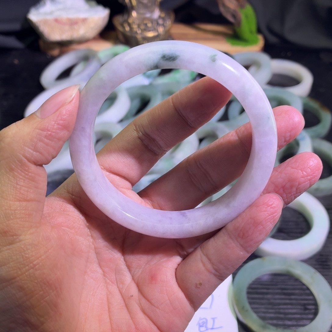 定制翡翠未镶嵌天然翡翠A货毛胚手镯定制