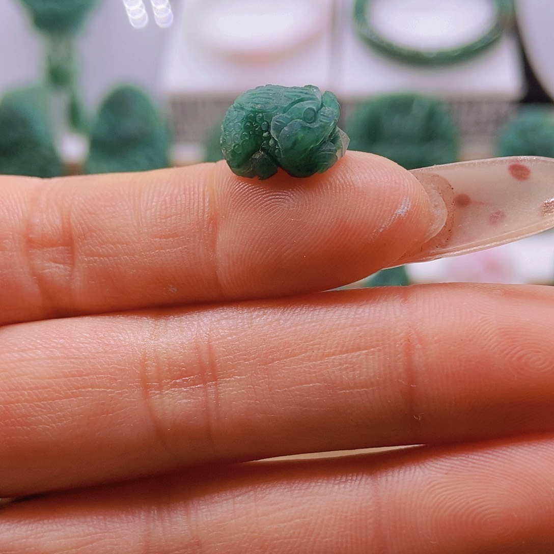 独山玉颈饰未镶嵌?****✨