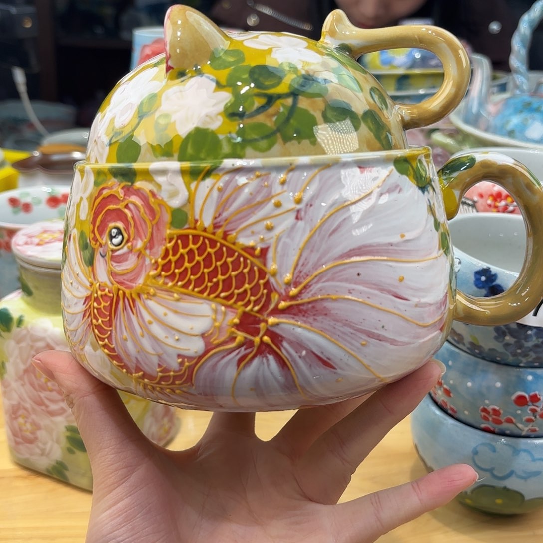 瓷片兔兔好可爱呀打