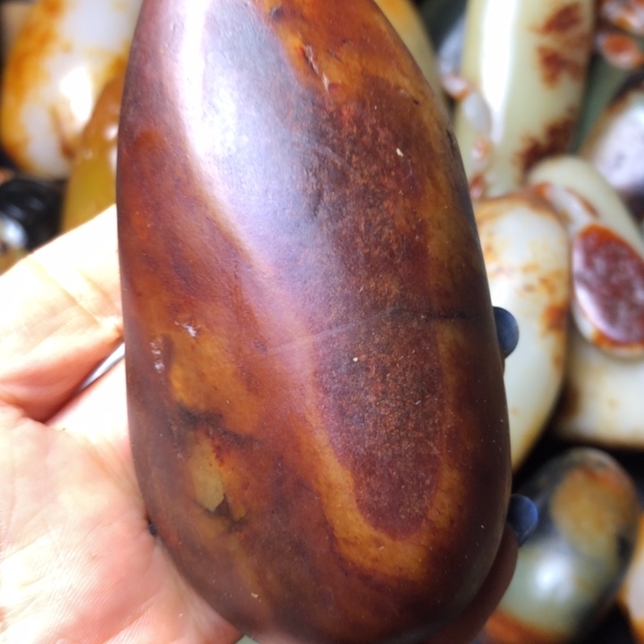 和田玉未镶嵌珠宝奇石