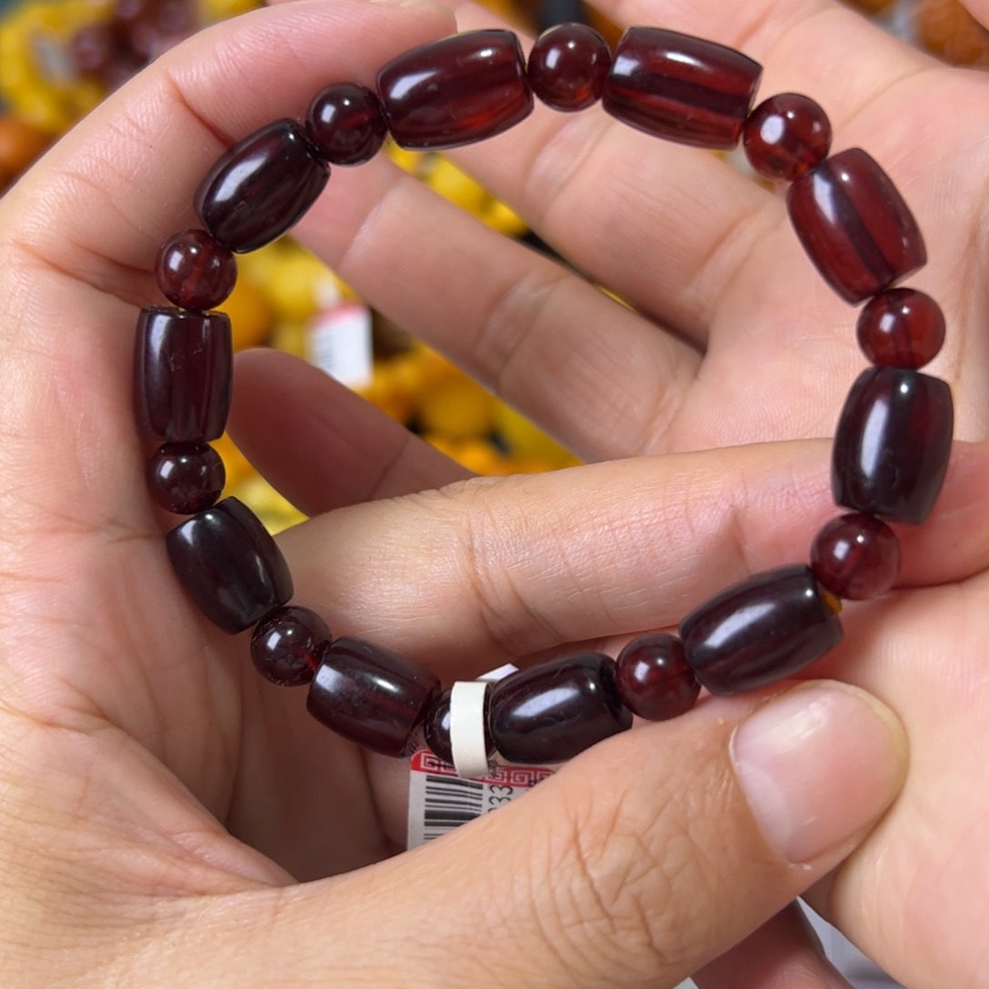 未镶嵌琥珀珠宝奇石413