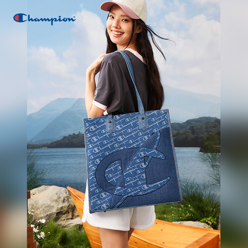 【满印托特包】Champion时尚复古蓝色手提包25SSP41