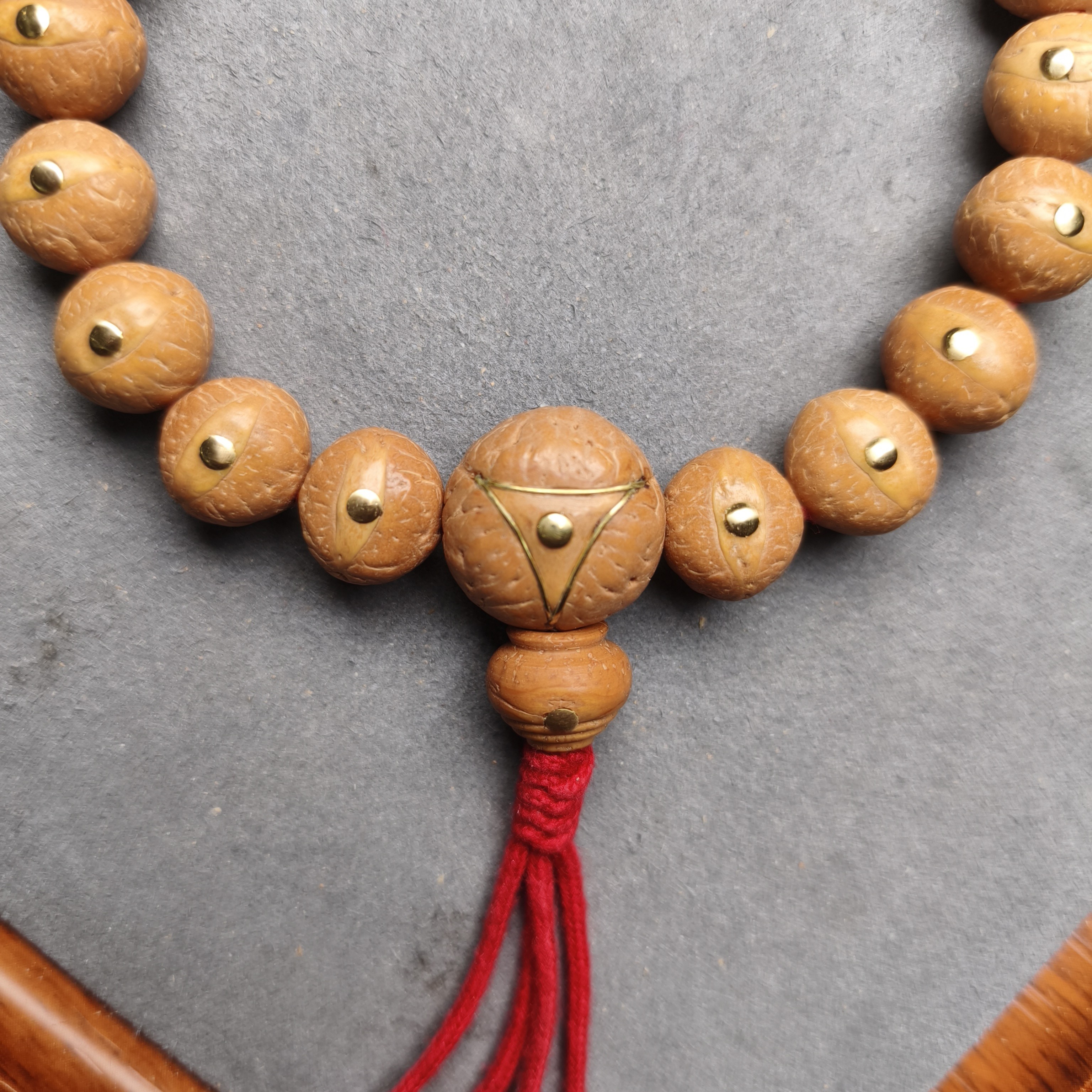 12mm精品凤眼菩提手串铜钉款 高油高密籽