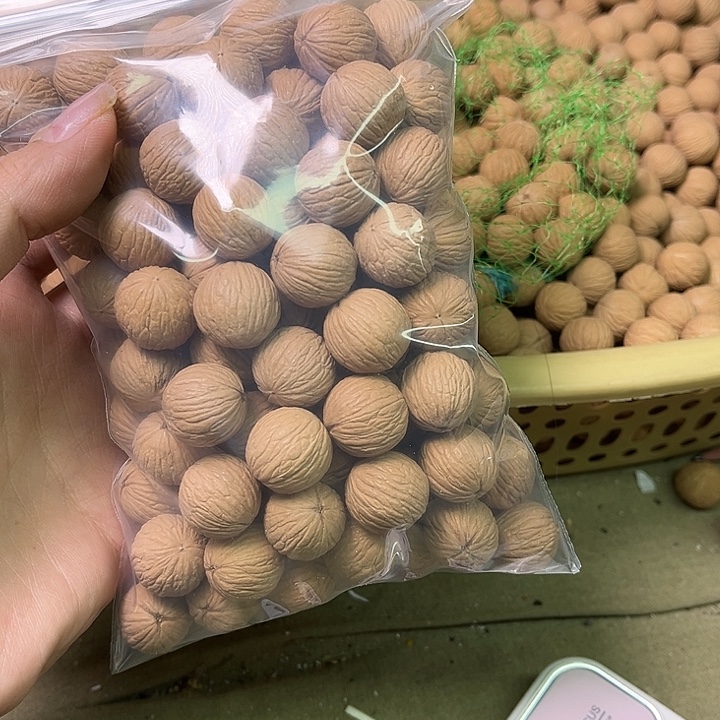 ****。猴头核桃手串龙珠100颗