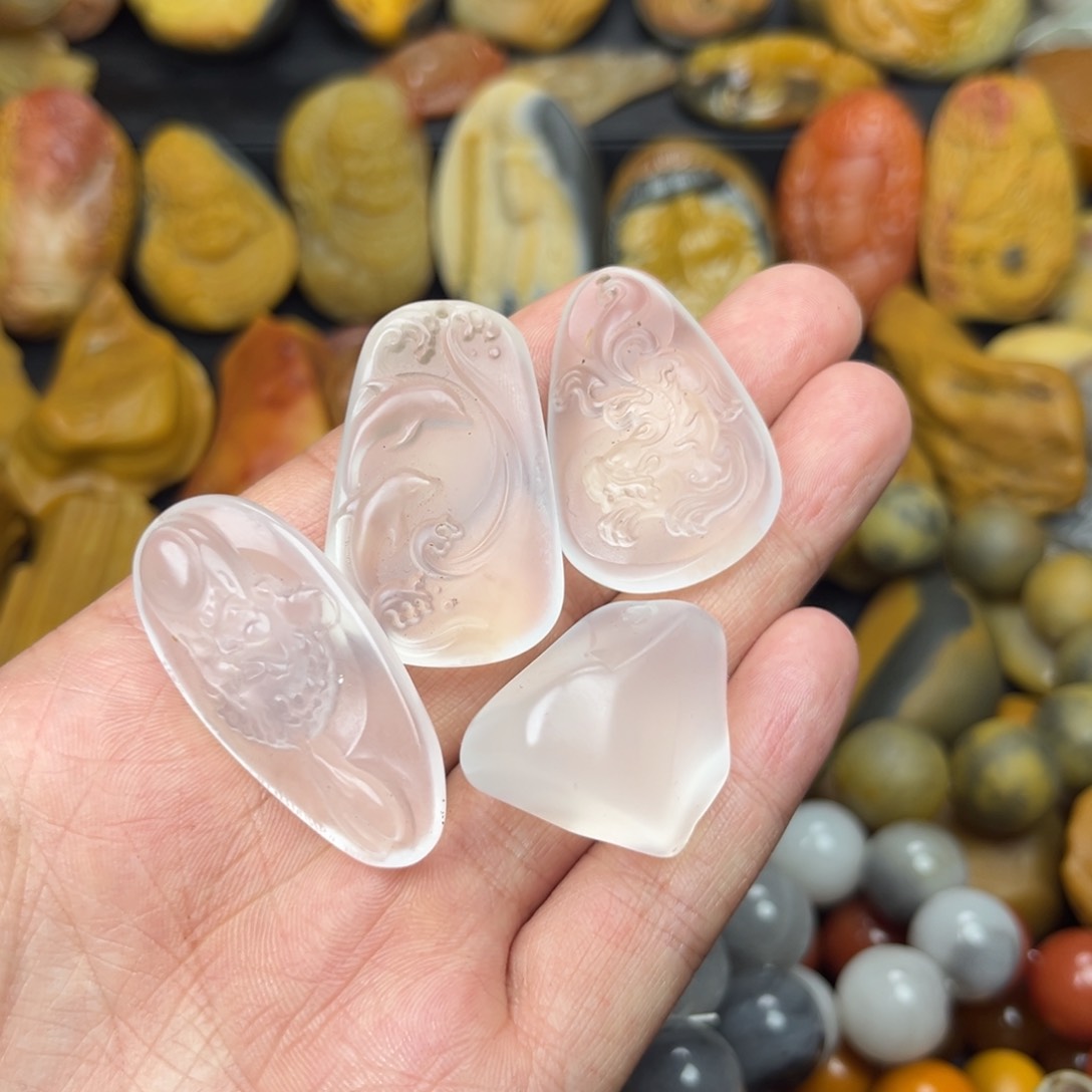 石英质玉颈饰合金用****8