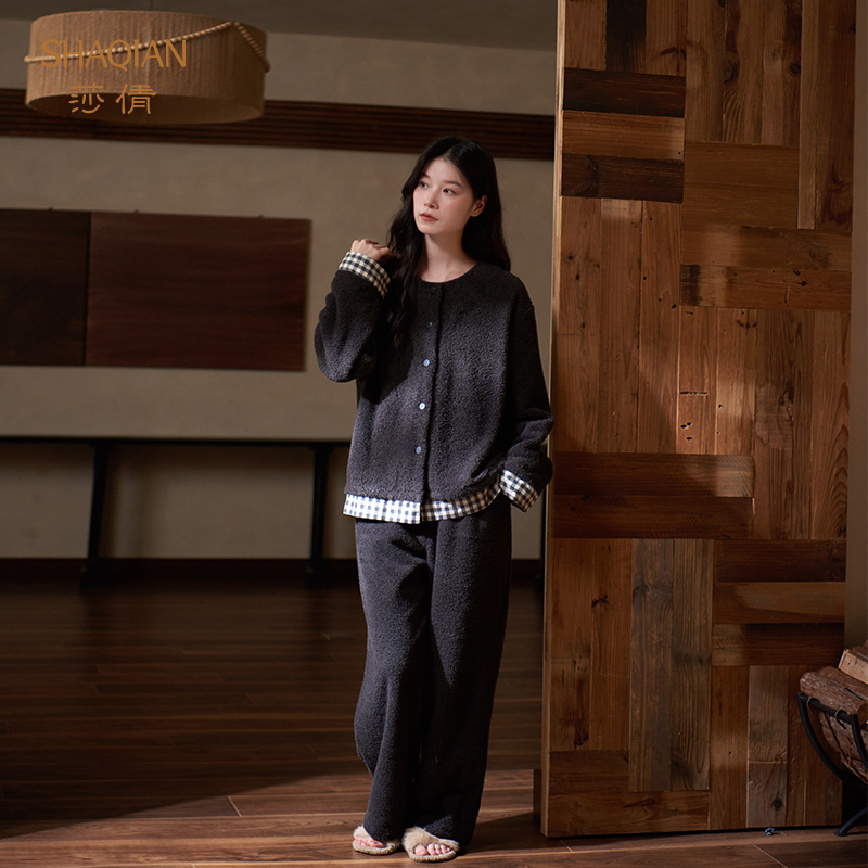 莎倩睡衣女款新款秋冬季半边绒家居服加绒加厚珊瑚绒可外穿套装