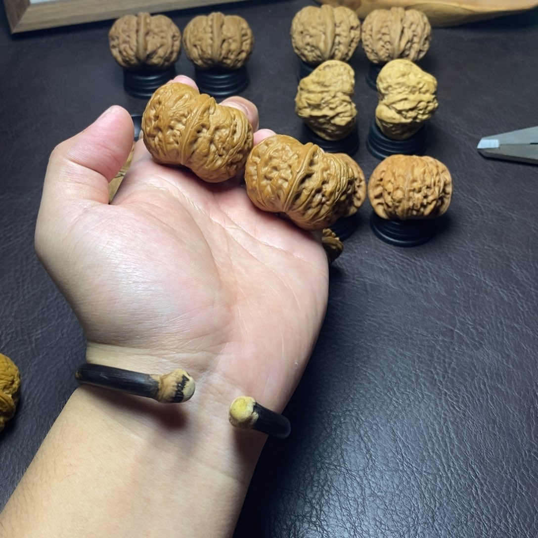 文玩核桃把件全品元宝