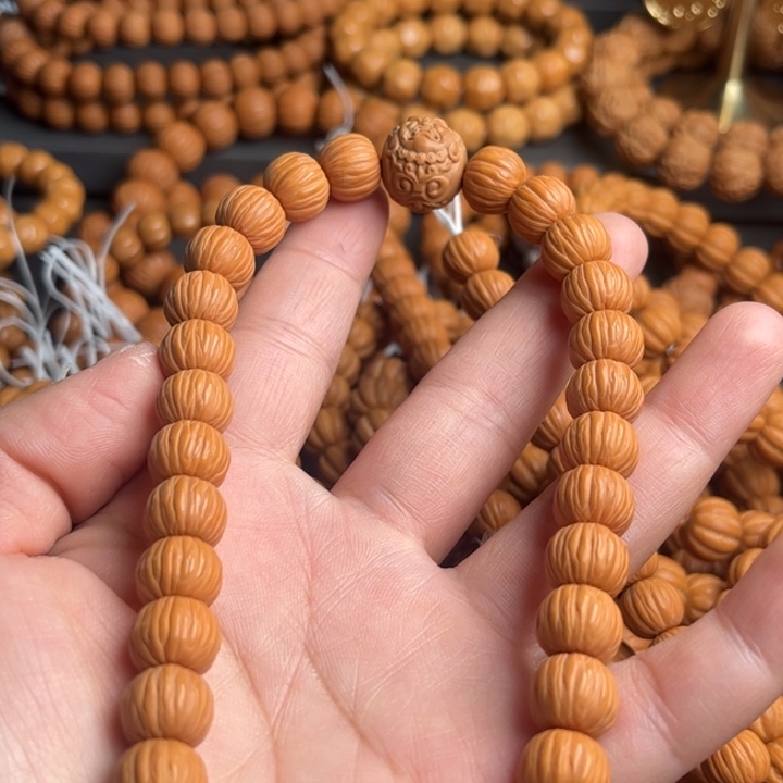 錵***圈猴头核桃手串11111111111