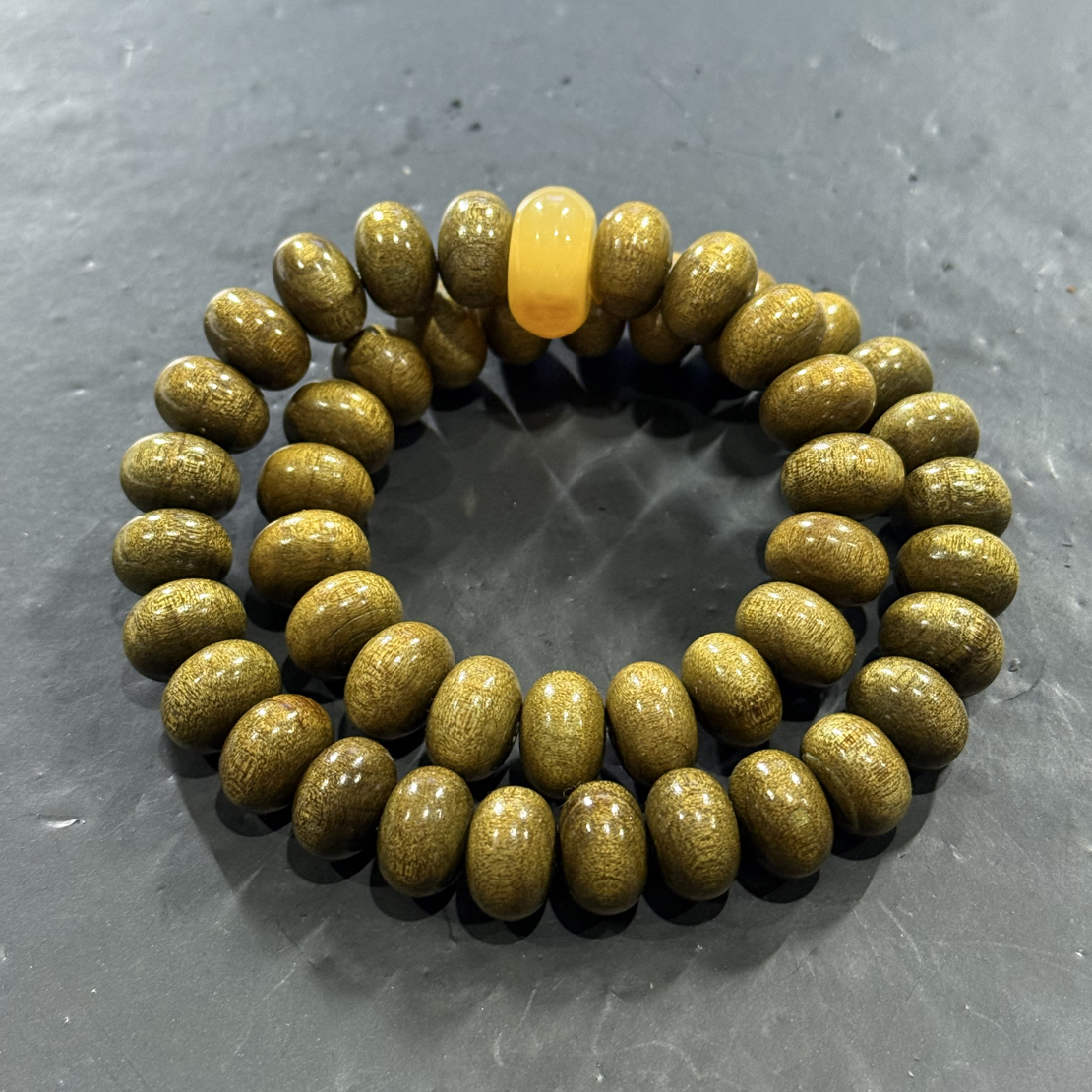 H244 金丝楠1.3cm手串