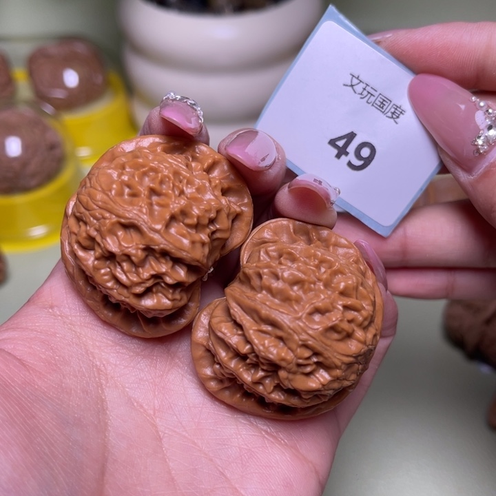 文玩核桃把件40尺宫灯49